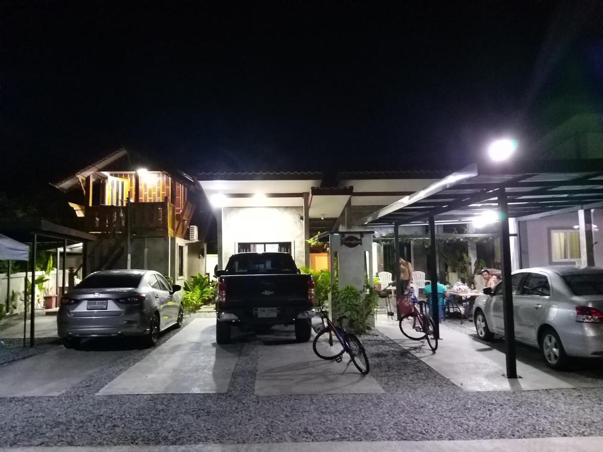 บ้านทะเลอิ่มเอม Bann Talay Im Eimm 반 페 외부 사진