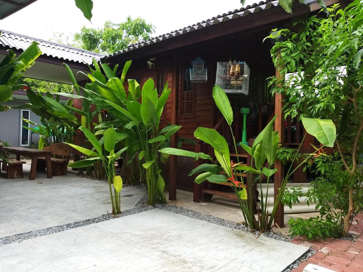บ้านทะเลอิ่มเอม Bann Talay Im Eimm 반 페 외부 사진